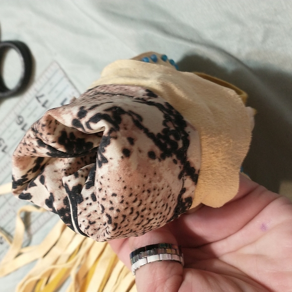 Buck Skin And Lamb Skin Fringe Bag - Picture 5 of 7